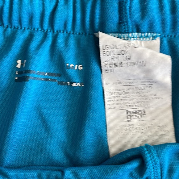 Under Armour Women’s Athletic Shorts(2) - Size Large - Picture 3 of 7